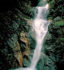 南牧村 三段の滝